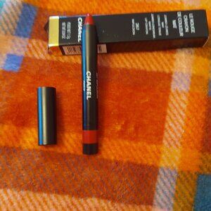 chanel lip crayon